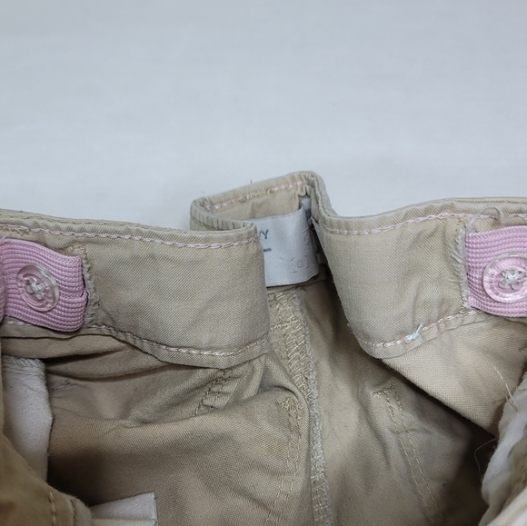 Old Navy Khaki Snap Closure Girls Shorts Size 8 - Picture 10 of 14